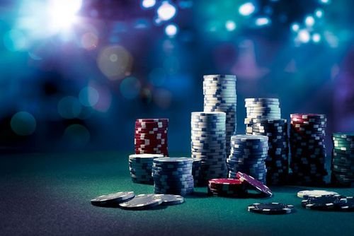 Koleksi permainan slot di qqkini termasuk Ikan Hoki, Mahjong Ways, dan Gates of Olympus